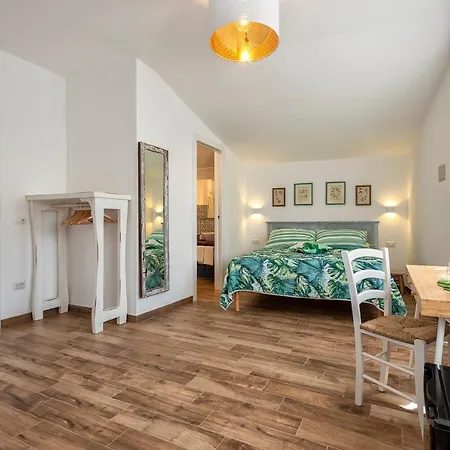 Dery 3* ألغيرو