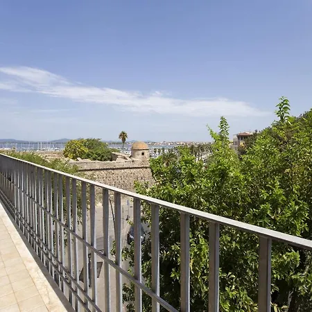 Konukevi Dery Alghero