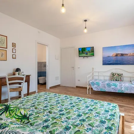 Dery Guest house